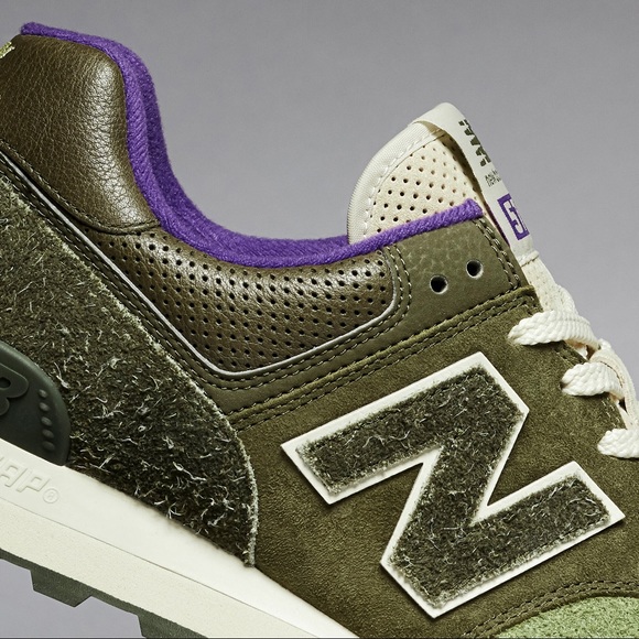 New Balance Sneakersnstuff 574 Unisex - Picture 2 of 16